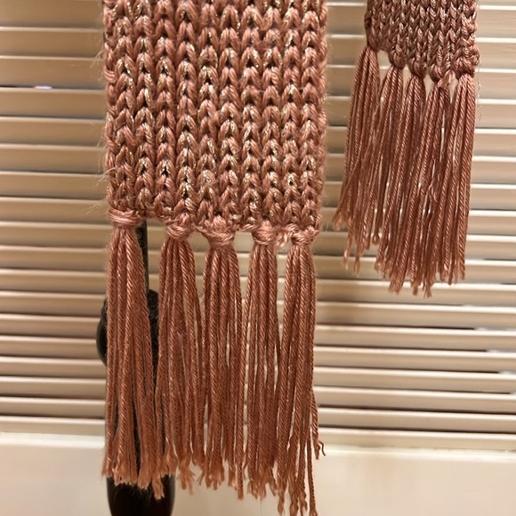 Rose Gold Scarf with Fringe, GUC - Picture 7 of 8